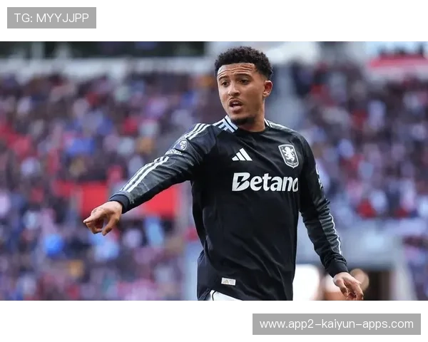 又要被放弃了？被换上后又被换下的，桑乔的不满令主帅很难堪，桑乔为啥现在替补